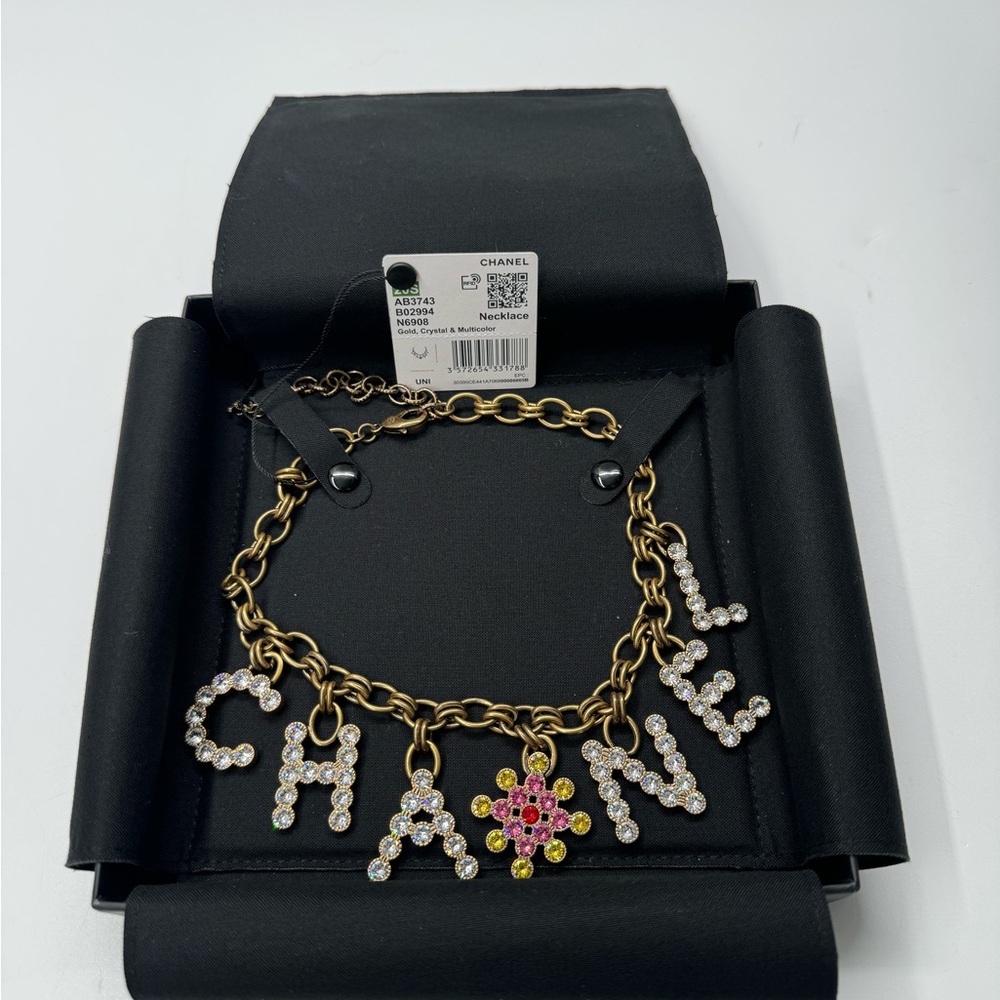 CHANEL 20 S STRASS FLOWER NECKLACE